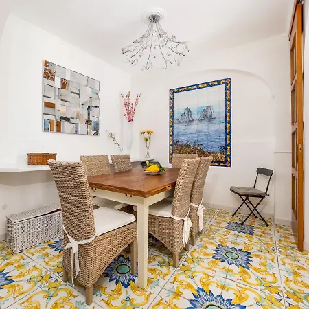 度假居 Faraglioni 3 Bedrooms With Seaview