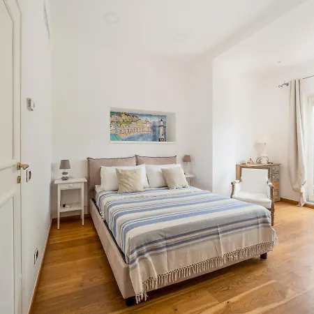 Faraglioni 3 Bedrooms With Seaview * 索伦托