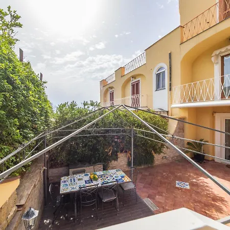 Faraglioni 3 Bedrooms With Seaview 度假居 *